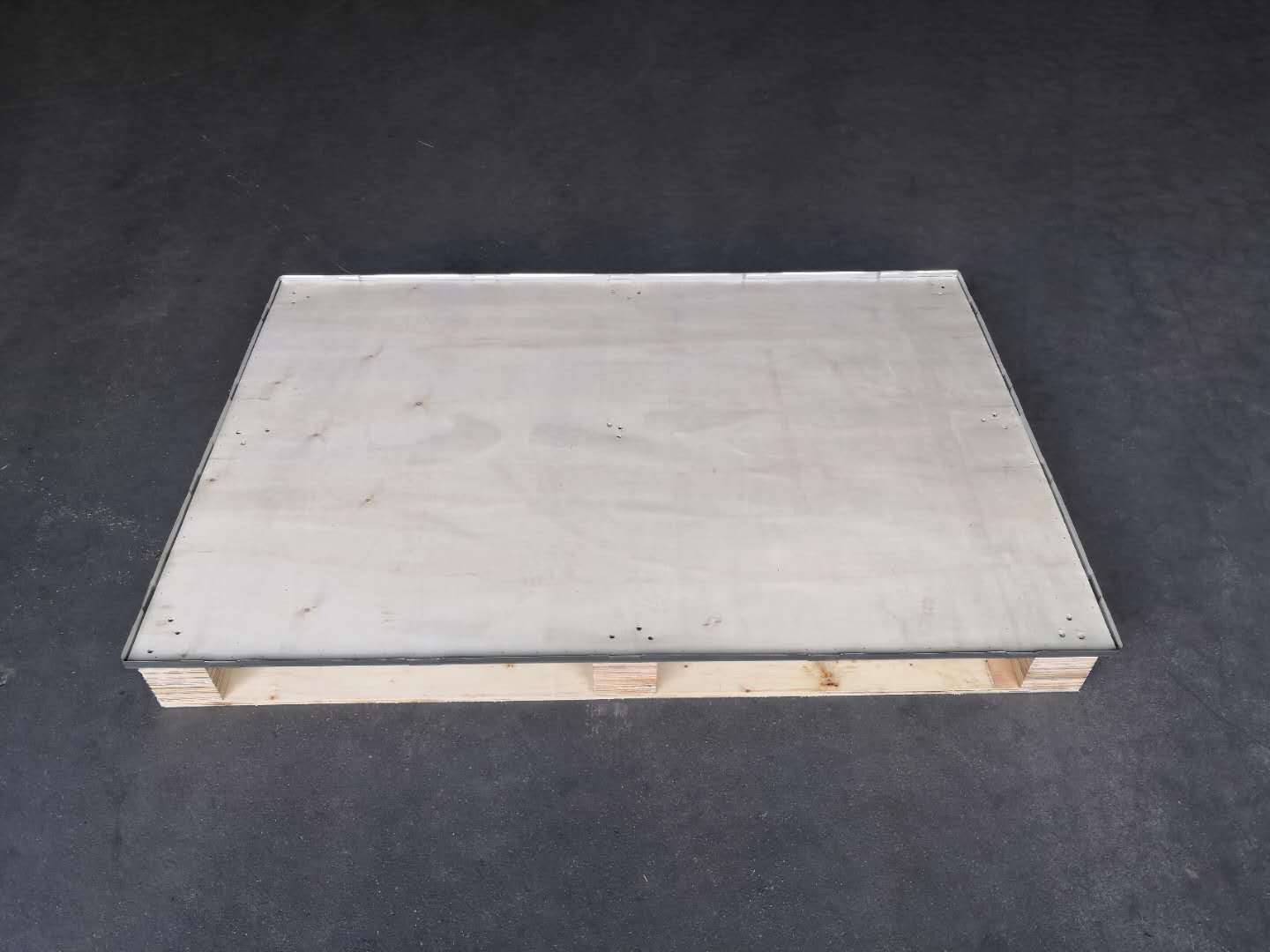 免熏蒸木托盤價格和熏蒸木托盤價格區(qū)別在哪里？